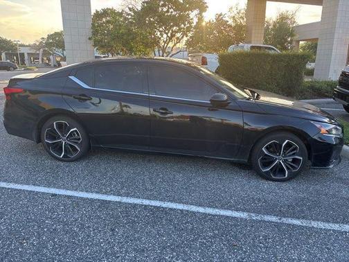 2024 Nissan Altima SR FWD