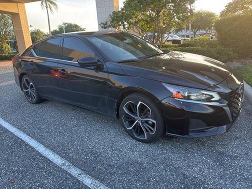 2024 Nissan Altima SR FWD