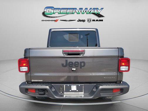 2026 Jeep Gladiator Sahara 4x4