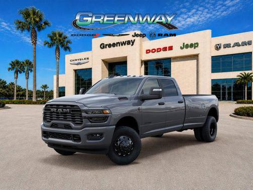Ceramic Gray Clearcoat 2026 RAM 3500 Big Horn Crew Cab 4x4 8' Box