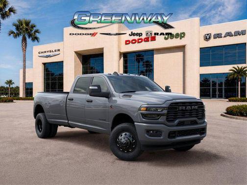 Ceramic Gray Clearcoat 2026 RAM 3500 Big Horn Crew Cab 4x4 8' Box
