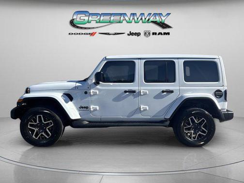 2026 Jeep Wrangler 4-Door Sahara 4x4