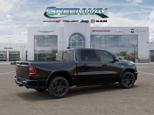 Diamond Black Crystal Pearlcoat 2026 RAM 1500 Laramie