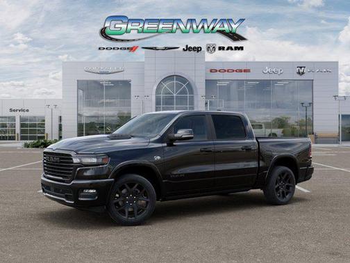 Diamond Black Crystal Pearlcoat 2026 RAM 1500 Laramie