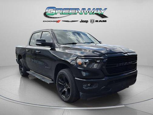 Diamond Black Crystal Pearlcoat 2020 RAM 1500 Big Horn/Lone Star