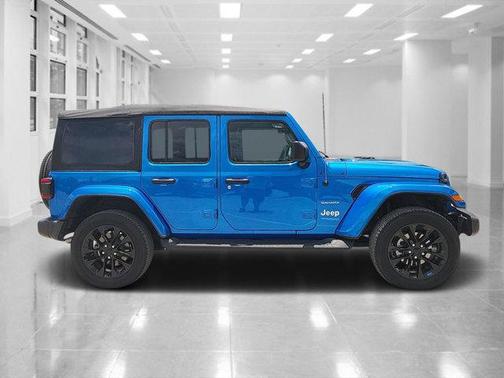 2022 Jeep Wrangler Unlimited 4xe Sahara