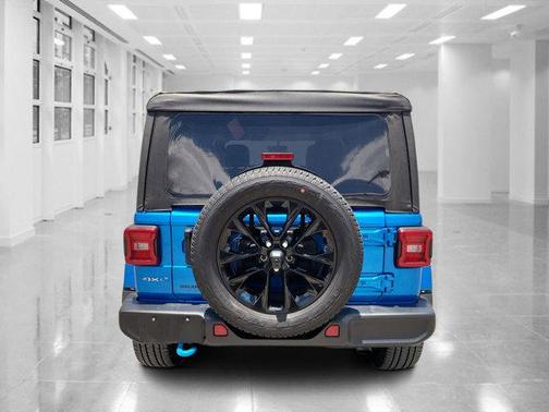 2022 Jeep Wrangler Unlimited 4xe Sahara