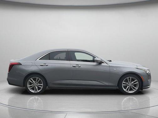 2023 Cadillac CT4 Luxury