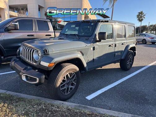 2024 Jeep Wrangler 4-Door Sahara 4x4