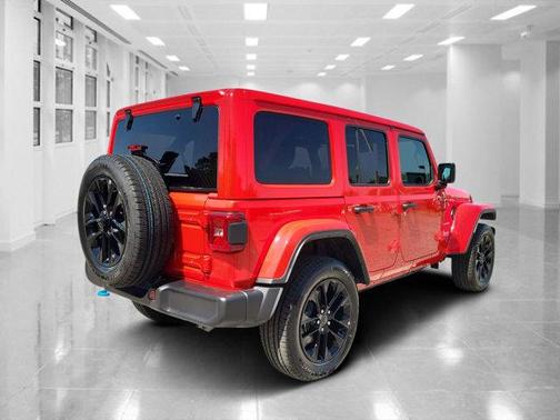 2024 Jeep Wrangler 4xe Sahara