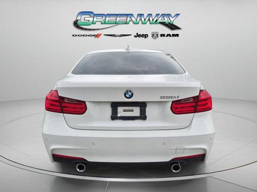 Alpine White 2014 BMW 335 335i