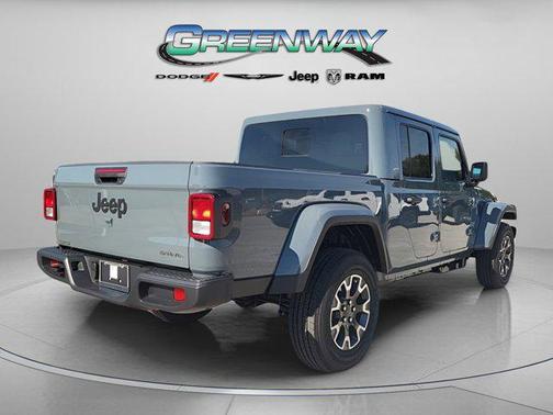 2026 Jeep Gladiator Sahara 4x4