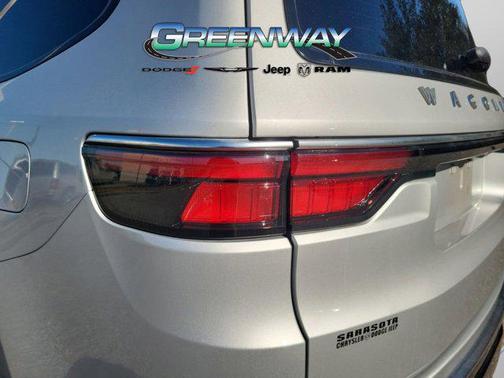 2022 Jeep Wagoneer Series III 4x2