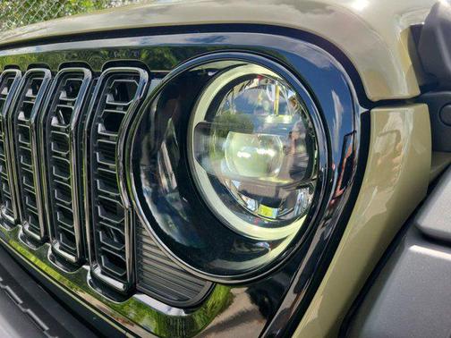 2025 Jeep Wrangler 4xe Willys