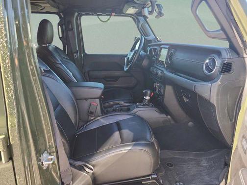 2023 Jeep Wrangler 4-Door Sahara 4x4