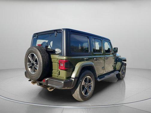 2023 Jeep Wrangler 4-Door Sahara 4x4