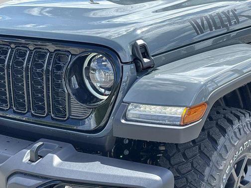 2025 Jeep Gladiator Willys