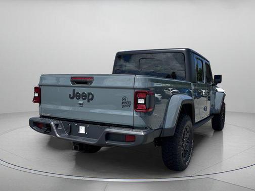 2025 Jeep Gladiator Willys