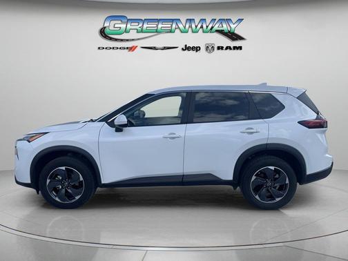 Everest White Pearl 2024 Nissan Rogue SV