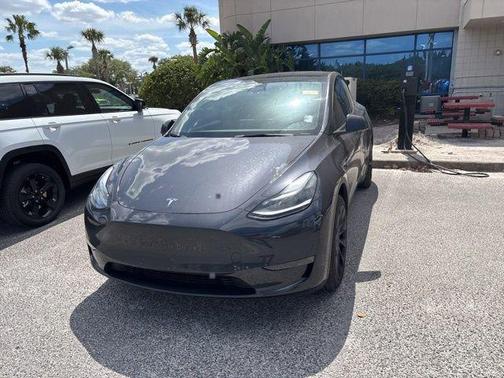 2024 Tesla Model Y Long Range Dual Motor All-Wheel Drive