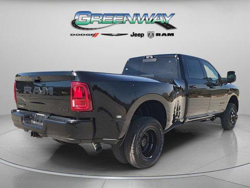 2026 RAM 3500 Laramie Crew Cab 4x4 8' Box