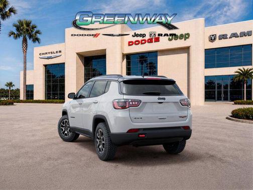 Bright White Clearcoat 2026 Jeep Compass Trailhawk
