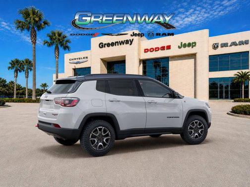 Bright White Clearcoat 2026 Jeep Compass Trailhawk