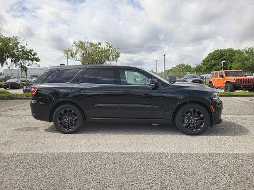2022 Dodge Durango R/T Plus RWD