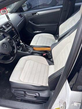 2016 Volkswagen Jetta 1.8T Sport