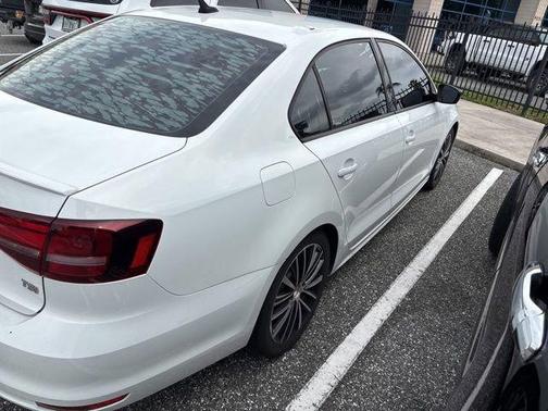 2016 Volkswagen Jetta 1.8T Sport