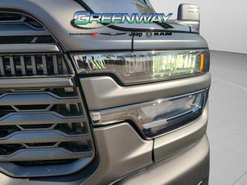 2026 RAM 2500 Tradesman Crew Cab 4x4 6'4' Box