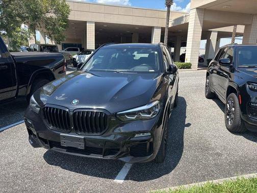 2021 BMW X5 M50i