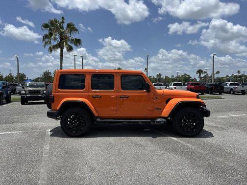 2025 Jeep Wrangler 4xe Sahara