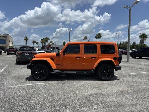 2025 Jeep Wrangler 4xe Sahara
