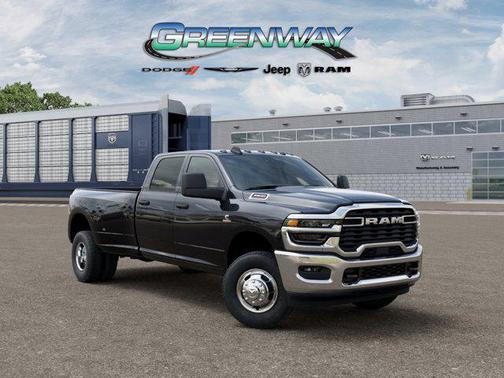 2026 RAM 3500 Tradesman Crew Cab 4x4 8' Box