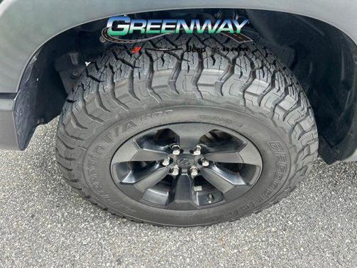 Diamond Black Crystal Pearlcoat 2022 RAM 1500 Rebel