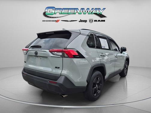 Lunar Rock 2021 Toyota RAV4 XLE