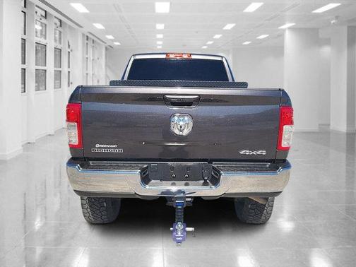 2022 RAM 2500 Big Horn Crew Cab 4x4 6'4' Box