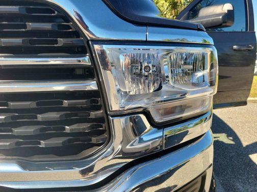 2022 RAM 2500 Big Horn Crew Cab 4x4 6'4' Box