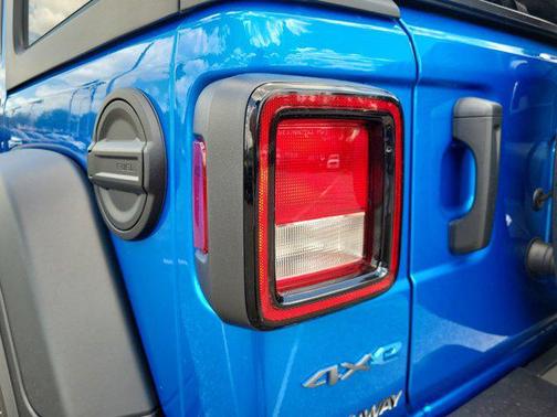 2025 Jeep Wrangler 4xe Sport S