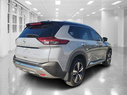 2022 Nissan Rogue Platinum