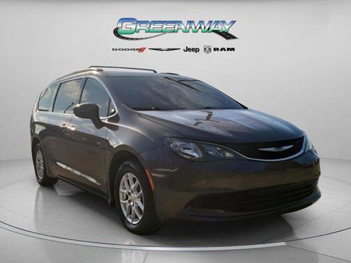 2020 Chrysler Voyager LXI