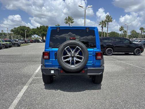 2025 Jeep Wrangler 4xe Sport S