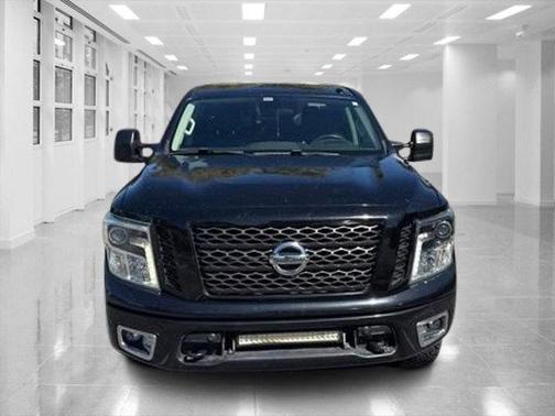 2017 Nissan Titan PRO-4X