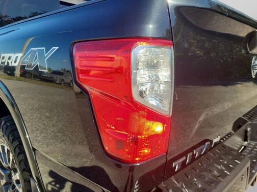 2017 Nissan Titan PRO-4X