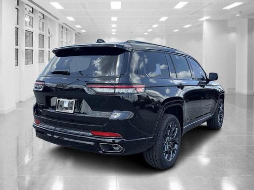 2025 Jeep Grand Cherokee L Summit Reserve