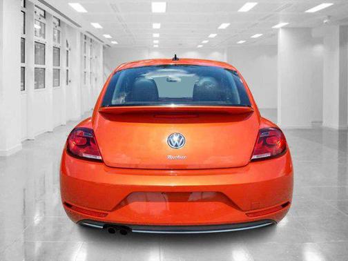 2017 Volkswagen Beetle 1.8T SE