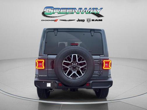 2026 Jeep Wrangler 4-Door Sahara 4x4