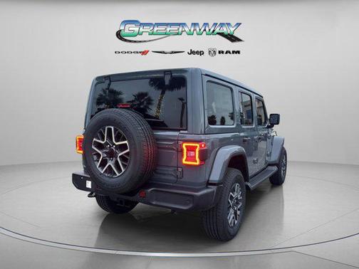 2026 Jeep Wrangler 4-Door Sahara 4x4