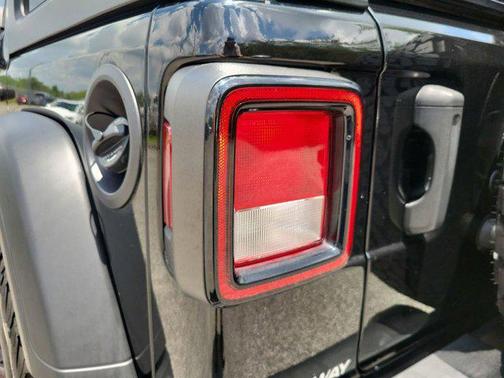 2021 Jeep Wrangler Willys